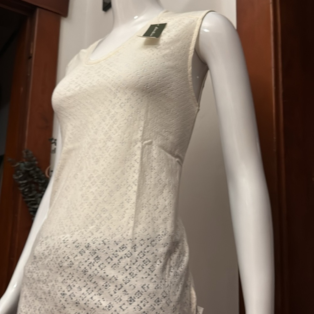 NWT XS Eddie Bauer Elegant Cream Sleeveless Top